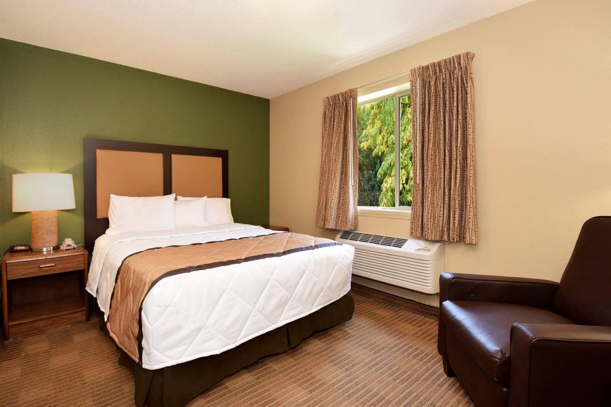 Extended Stay America Suites - Chicago - Lombard - Yorktown Center Extérieur photo