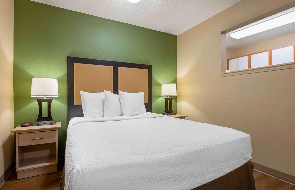 Extended Stay America Suites - Chicago - Lombard - Yorktown Center Chambre photo