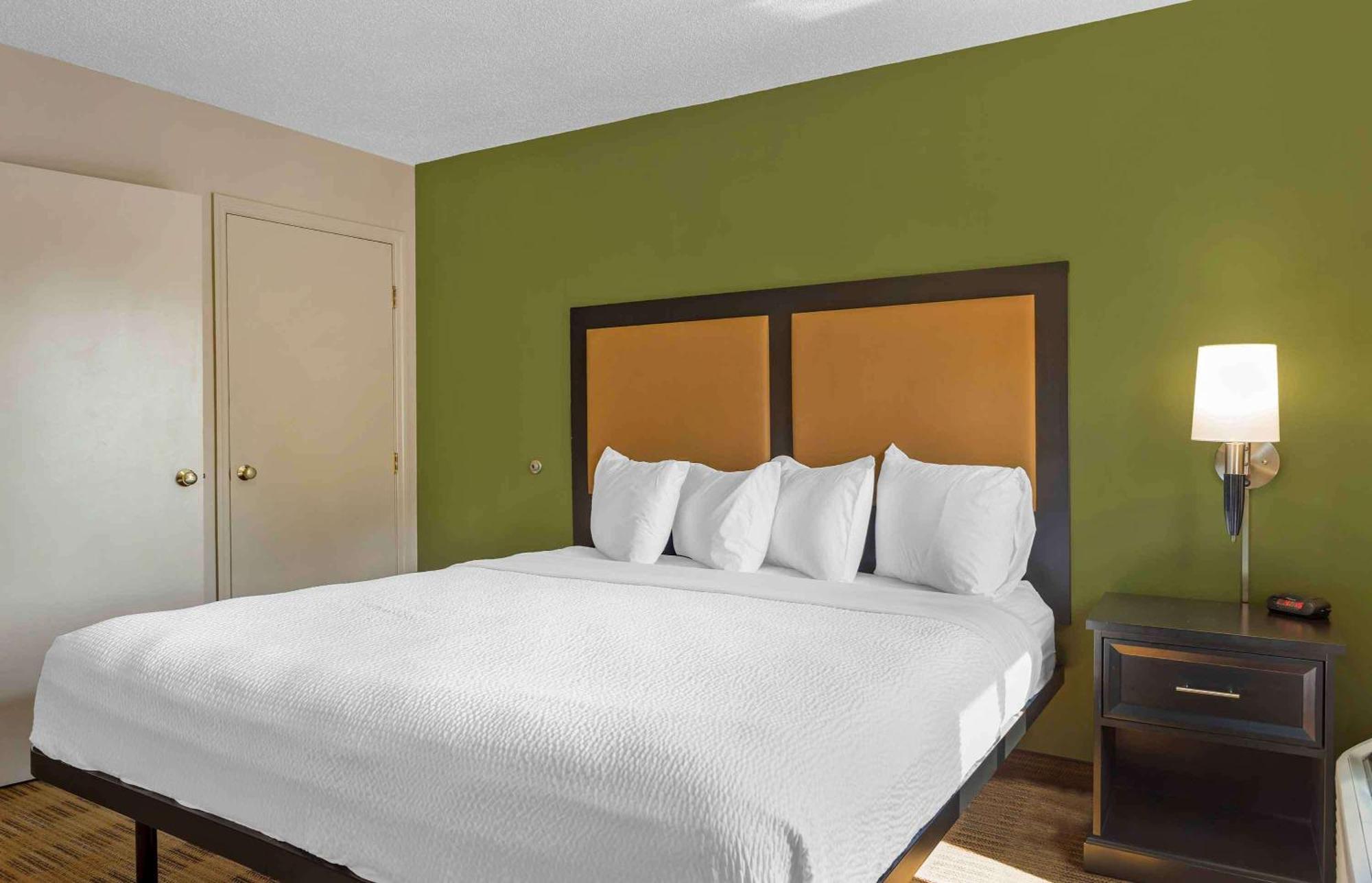 Extended Stay America Suites - Chicago - Lombard - Yorktown Center Extérieur photo