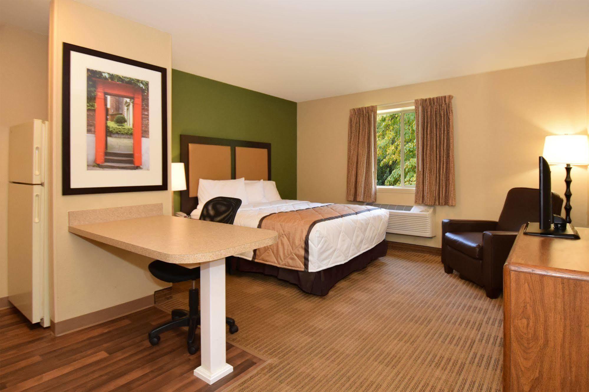 Extended Stay America Suites - Chicago - Lombard - Yorktown Center Extérieur photo